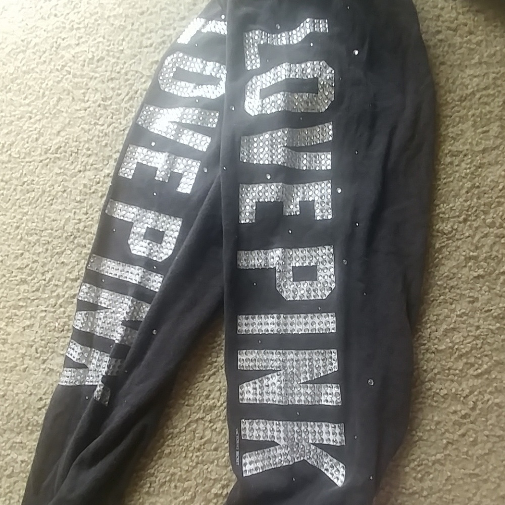 Capris - Picture 2 of 3